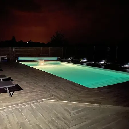 La Miltiere, Maison Avec Piscine, Et Sauna 別荘 *