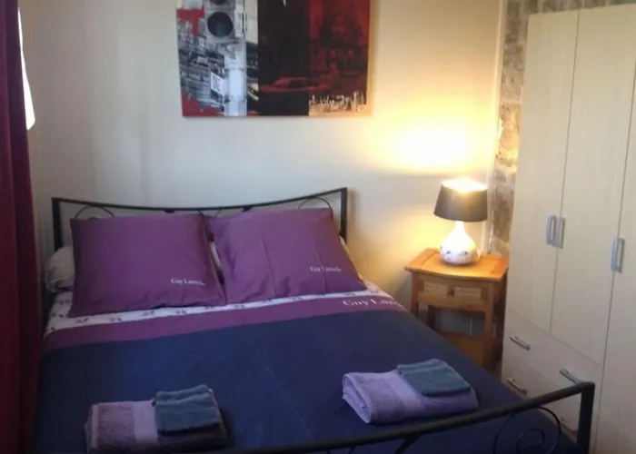 La Miltiere, Maison Avec Piscine, Et Sauna *